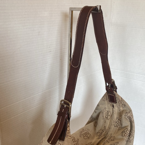 Vintage Dooney and Burke hobo bag. - Picture 7 of 16